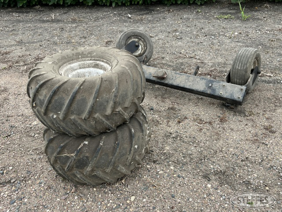 Axle and rims with tires